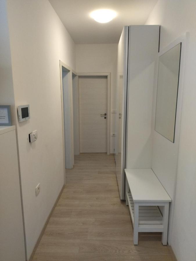 Apartments B&M Сежана Екстериор снимка
